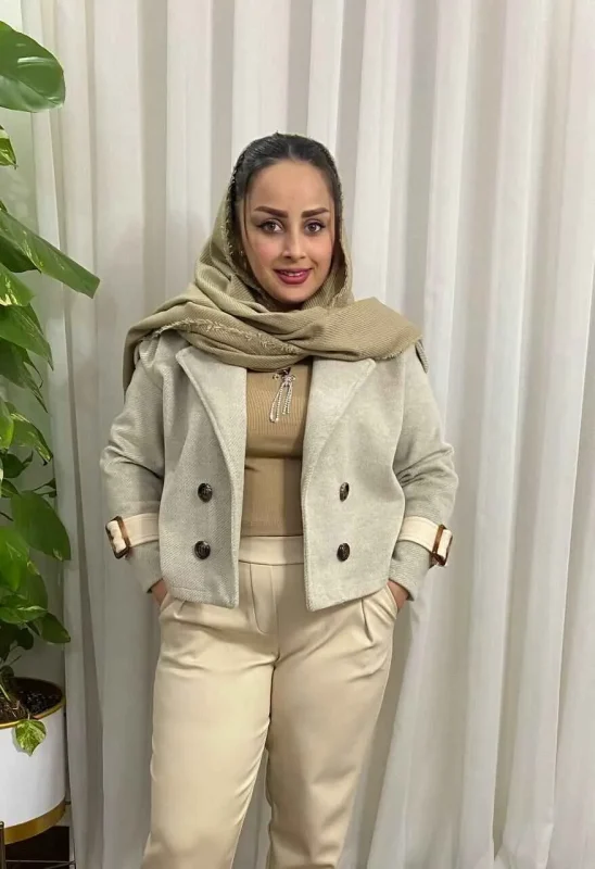 creame bone coat