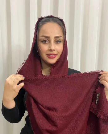 شال آلبالویی روشا گالری